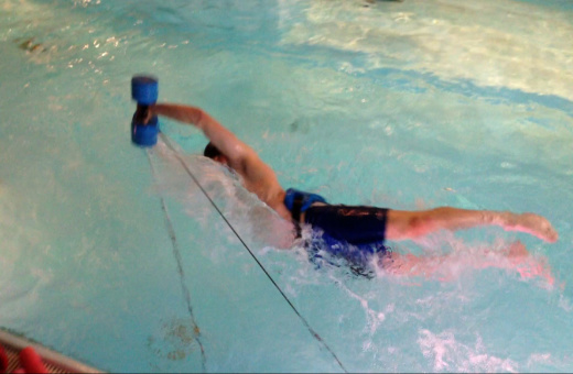 Aquatraining, Aquatherapie, sportarspezifisches Tormanntraining, Immitationstraining Fußball bei Margot Zeitvogel-Schönthier Sportarspezifisches Tormanntraining, Fußball, mit Aquatraining, Aquatherapie, Patient von Margot Zeitvogel-Schönthier