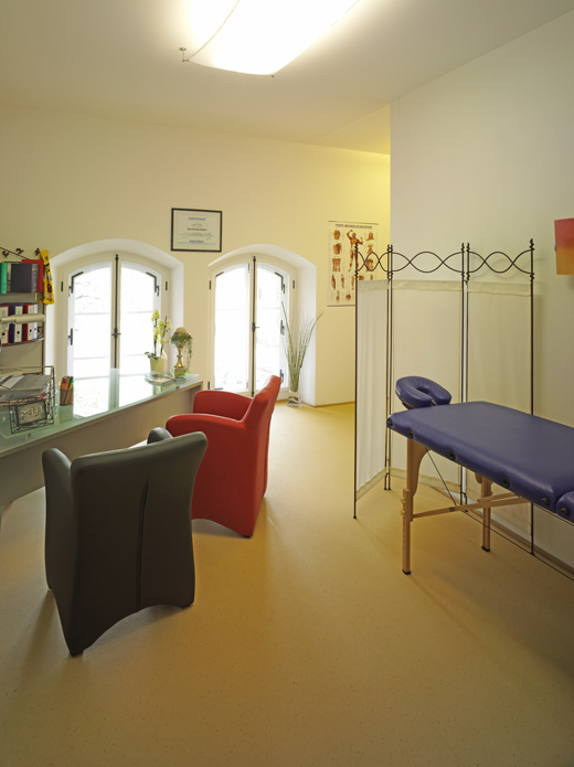 Behandlungszimmer 1 von Heilpraktiker, Sportheilpraktiker Holger Schönthier Behandlungszimmer 1 von Heilpraktiker, Sportheilpraktiker Holger Schönthier
